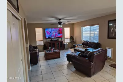 2411 W Lucia Drive, Phoenix, AZ 85085 - Photo 4