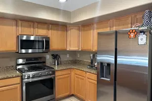 2411 W Lucia Dr, Phoenix, AZ 85085 - Photo 10