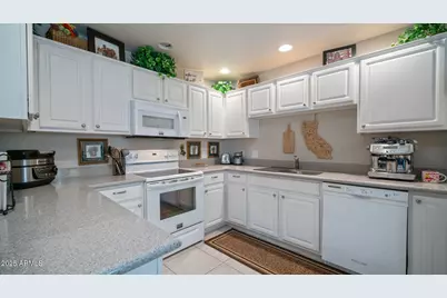 15252 N 100th Street #1134, Scottsdale, AZ 85260 - Photo 1