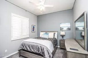 10412 E Acoma Dr, Scottsdale, AZ 85255 - Photo 18