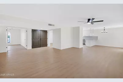 25644 S Howard Drive, Sun Lakes, AZ 85248 - Photo 10