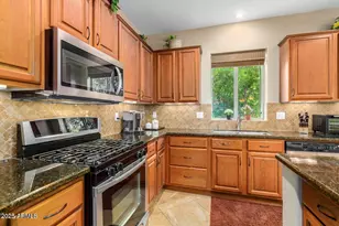 7039 W Katharine Way, Peoria, AZ 85383 - Photo 18