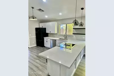 2138 E Williams Drive, Phoenix, AZ 85024 - Photo 1