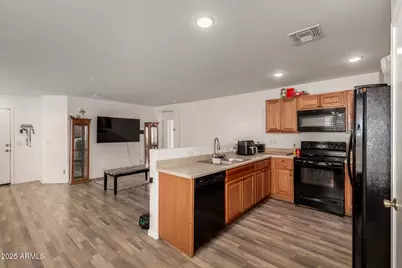 910 W Prior Avenue, Coolidge, AZ 85128 - Photo 8