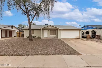 9920 N 73rd Avenue, Peoria, AZ 85345 - Photo 1