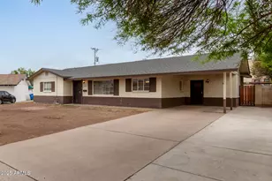 2022 E Mulberry Dr, Phoenix, AZ 85016 - Photo 4