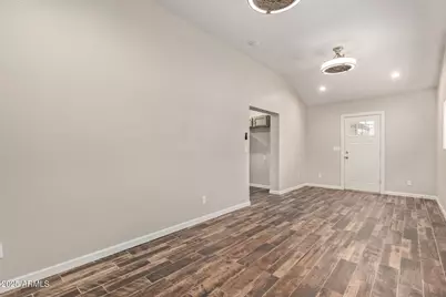 2022 E Mulberry Drive, Phoenix, AZ 85016 - Photo 12