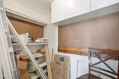 556 N Hobson Plaza, Mesa, AZ 85203 - Photo 22