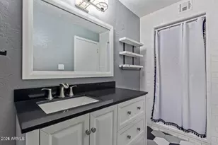 556 N Hobson Plaza, Mesa, AZ 85203 - Photo 10