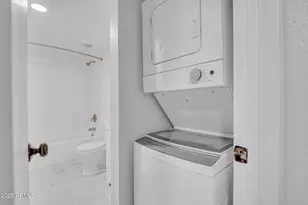 1942 W Berridge Ln, Phoenix, AZ 85015 - Photo 12