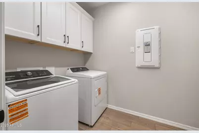 6988 W Hedge Hog Place, Peoria, AZ 85383 - Photo 14