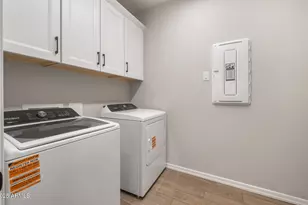 6988 W Hedge Hog Pl, Peoria, AZ 85383 - Photo 14