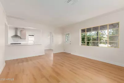 3526 E Cheery Lynn Road, Phoenix, AZ 85018 - Photo 10