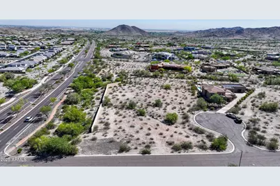 9071 S Krista Drive E #1, Goodyear, AZ 85338 - Photo 2