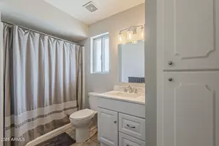 9814 W Long Hills Dr, Sun City, AZ 85351 - Photo 16