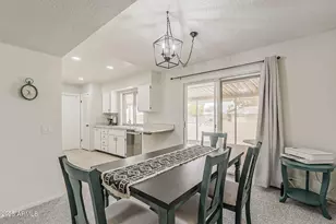 9814 W Long Hills Dr, Sun City, AZ 85351 - Photo 10