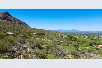 1580 E Crimson Canyon Place #9, Oro Valley, AZ 85737 - Photo 6