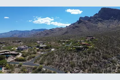 1580 E Crimson Canyon Place #9, Oro Valley, AZ 85737 - Photo 12