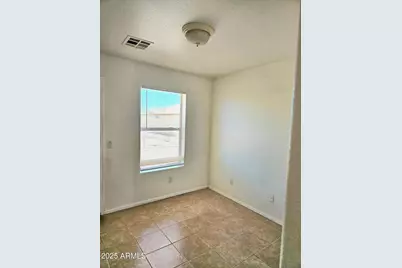 8190 W Serena Drive, Arizona City, AZ 85123 - Photo 6