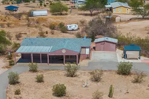 10622 N Malachite Way, Casa Grande, AZ 85122 - Photo 2