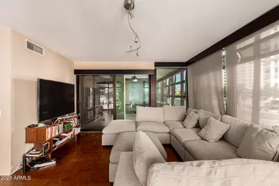4808 N 24th Street #204, Phoenix, AZ 85016 - Photo 2