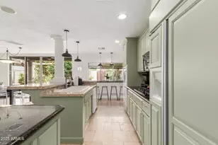 7210 N 17th Ave, Phoenix, AZ 85021 - Photo 14