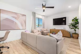 6631 E Cheery Lynn Rd, Scottsdale, AZ 85251 - Photo 4