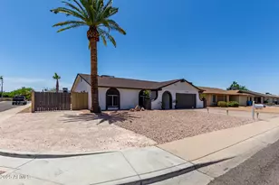 3765 W Wood Dr, Phoenix, AZ 85029 - Photo 4