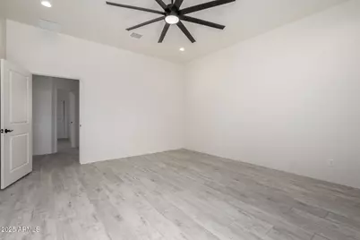 30507 N 235th Drive, Wittmann, AZ 85361 - Photo 8