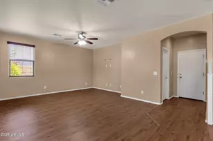 13722 N 150th Ln, Surprise, AZ 85379 - Photo 12