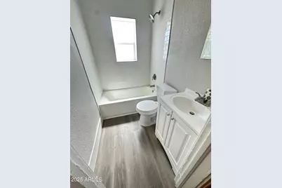 2032 W Adams Street #Unit 2, Phoenix, AZ 85009 - Photo 4