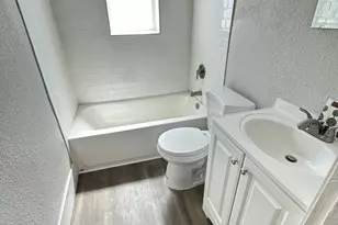 2032 W Adams St, Phoenix, AZ 85009 - Photo 4