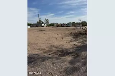 Xxxxx W Griffin Avenue #4,5,6, Wittmann, AZ 85361 - Photo 4