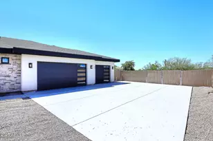 4079 E Roosevelt St, Apache Junction, AZ 85119 - Photo 22