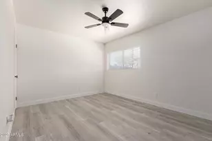 5243 W Vernon Ave, Phoenix, AZ 85035 - Photo 14