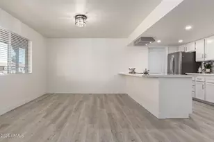 5243 W Vernon Ave, Phoenix, AZ 85035 - Photo 10