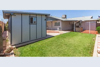 5243 W Vernon Avenue, Phoenix, AZ 85035 - Photo 26