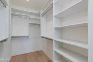 4002 E Avalon Dr, Phoenix, AZ 85018 - Photo 14