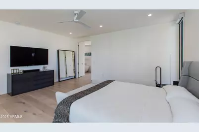 4002 E Avalon Drive, Phoenix, AZ 85018 - Photo 6