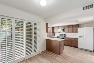 9805 W Gulf Hills Dr, Sun City, AZ 85351 - Photo 8