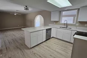 2548 E Encanto St, Mesa, AZ 85213 - Photo 6