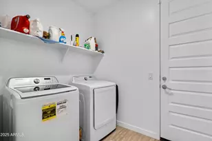 1541 W Carmen St, Phoenix, AZ 85041 - Photo 32