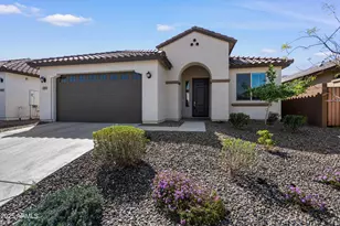 1541 W Carmen St, Phoenix, AZ 85041 - Photo 2