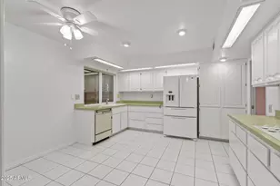 14830 N Cameo Dr, Sun City, AZ 85351 - Photo 28