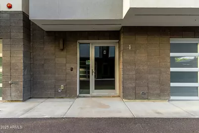 4525 N 40th Street #4, Phoenix, AZ 85018 - Photo 6