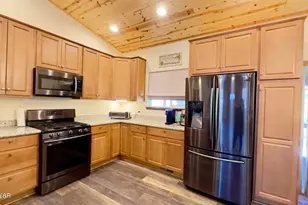 720 S Reynolds Ln, Show Low, AZ 85901 - Photo 18