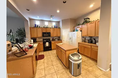 2014 N 93rd Drive, Phoenix, AZ 85037 - Photo 18