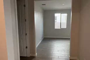 18063 W Larkspur Dr, Goodyear, AZ 85338 - Photo 10