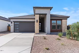 477 E Aurora Dr, San Tan Valley, AZ 85140 - Photo 1