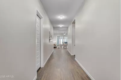 18916 W Laurel Lane, Surprise, AZ 85388 - Photo 10